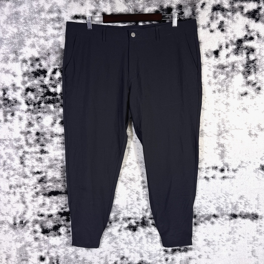 Primo Jogger Mens Size 40 SHORT Black Performance Stretch Golf Preppy Minimal